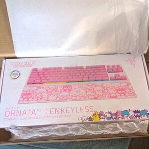 NEW! Razer Ornata Tenkeyless Hello Kitty & Friends Compact Low Profile Keyboard